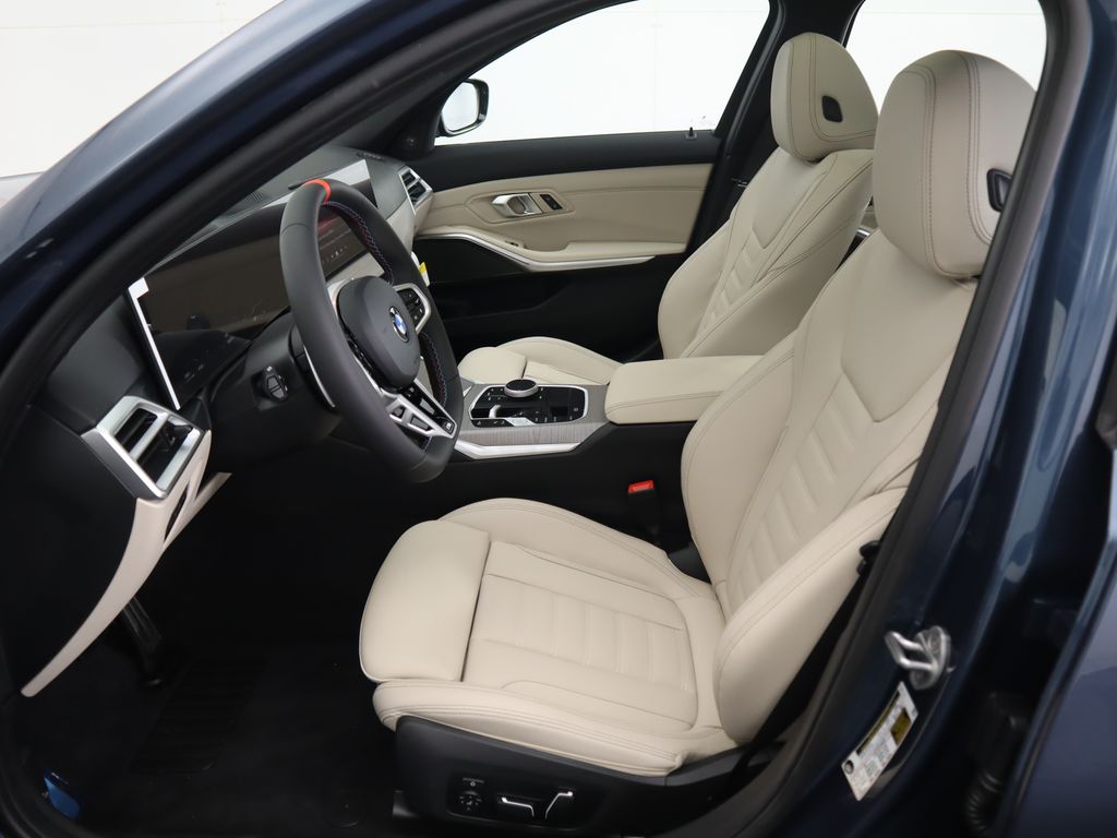 Thumbnail: 2026 BMW 3 Series - 20