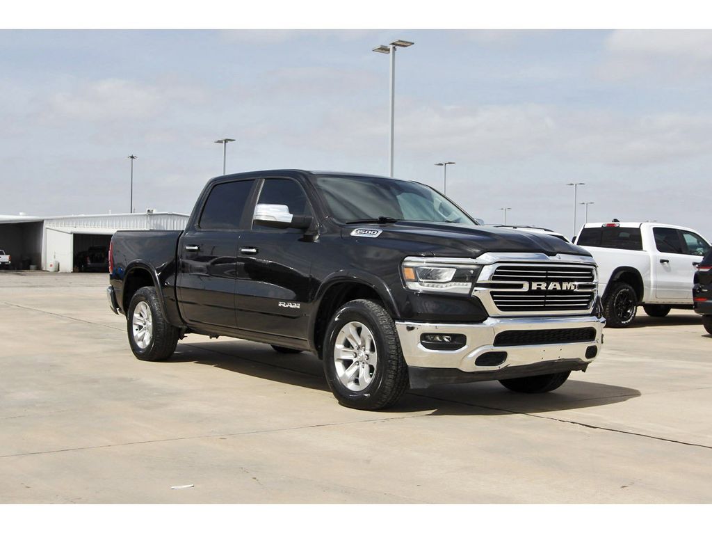 2022 RAM 1500 Laramie Crew Cab 4WD