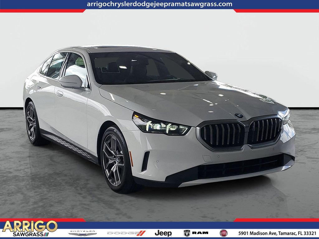 2026 BMW 5 Series 530i