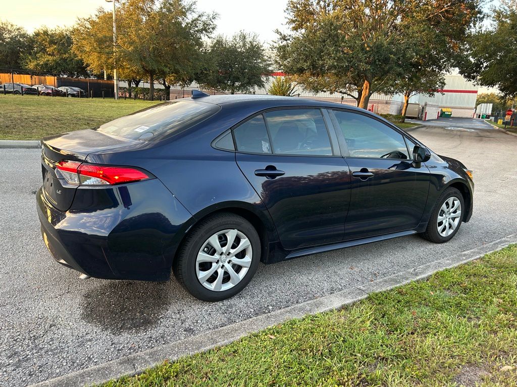 Thumbnail: 2022 Toyota Corolla - 5