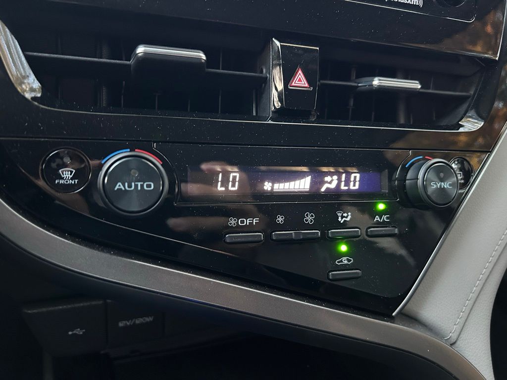 Thumbnail: 2023 Toyota Camry - 25