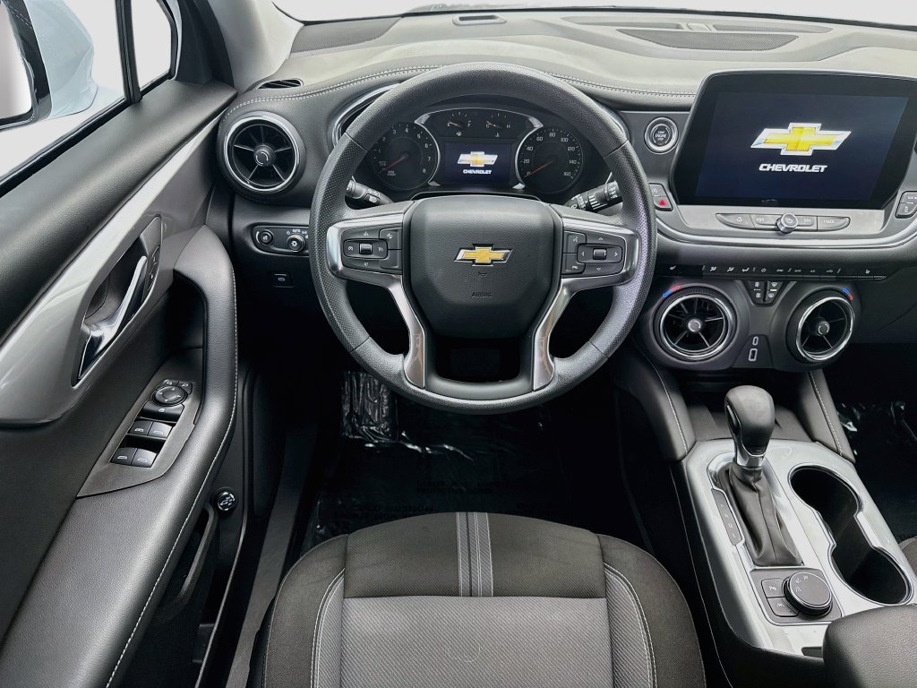 Thumbnail: 2024 Chevrolet Blazer - 10