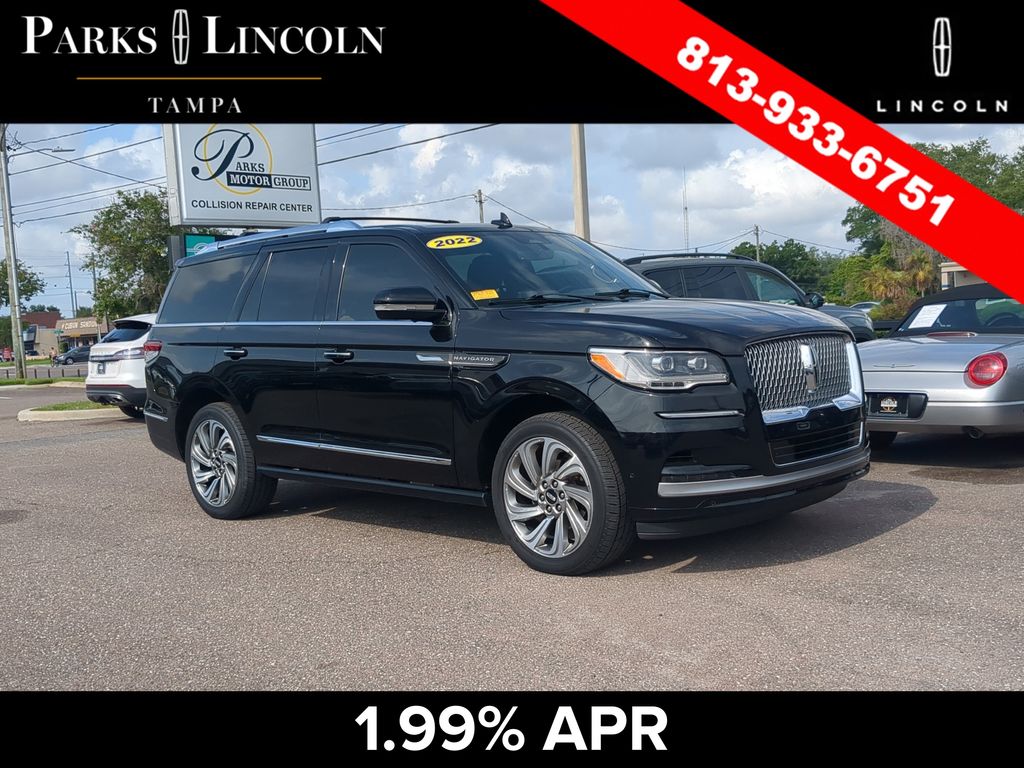 Infinite Black Metallic Clearcoat 2022 Lincoln Navigator SUV / Crossover Four-Wheel Drive Automatic