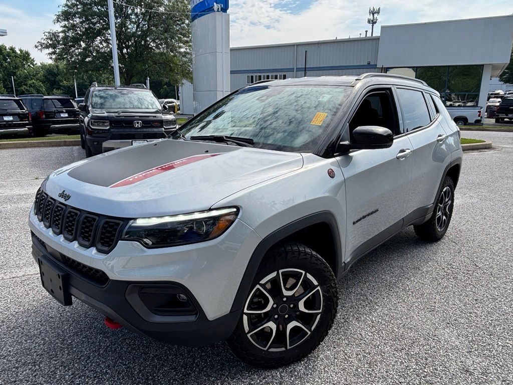 Silver 2025 Jeep Compass SUV / Crossover Four-Wheel Drive 8-Speed Automatic
