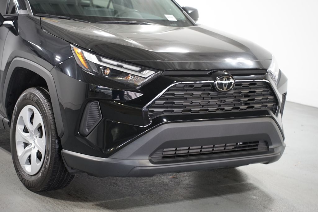 Thumbnail: 2024 Toyota RAV4 - 4