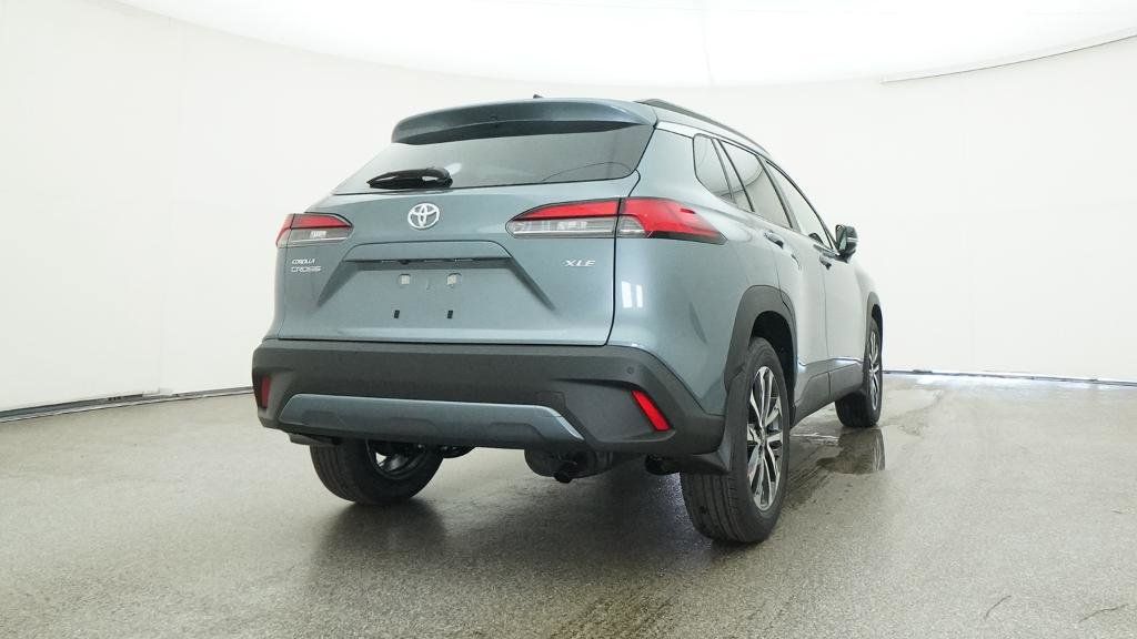 Thumbnail: 2025 Toyota Corolla Cross - 3
