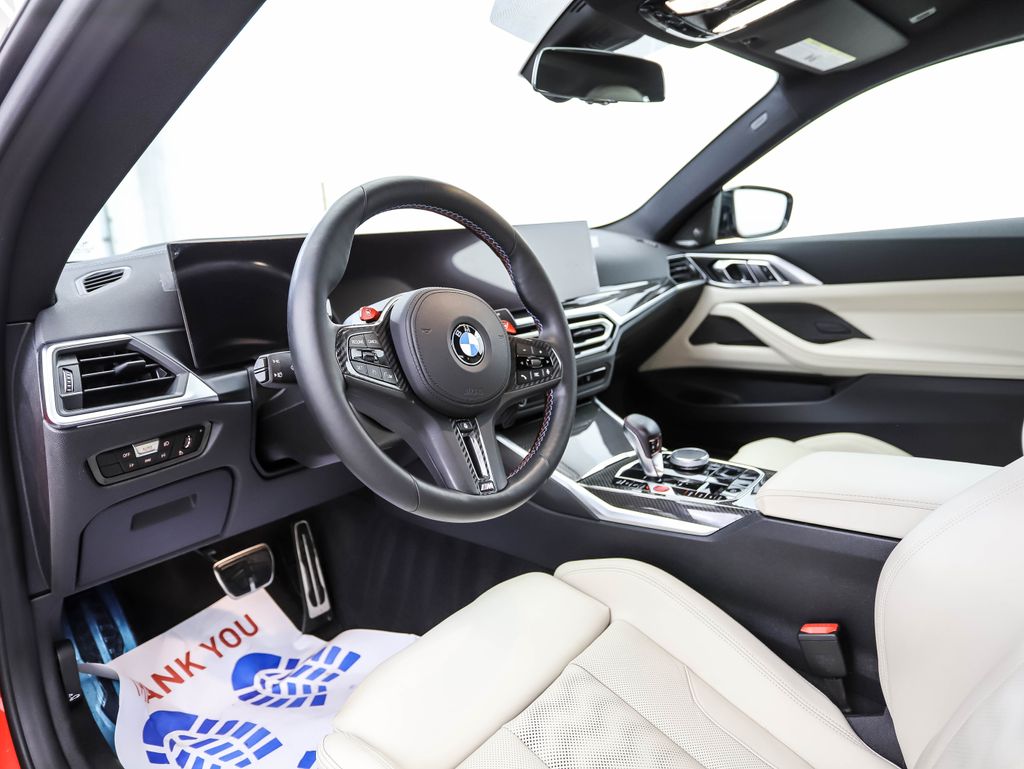 Thumbnail: 2024 BMW M4 - 10