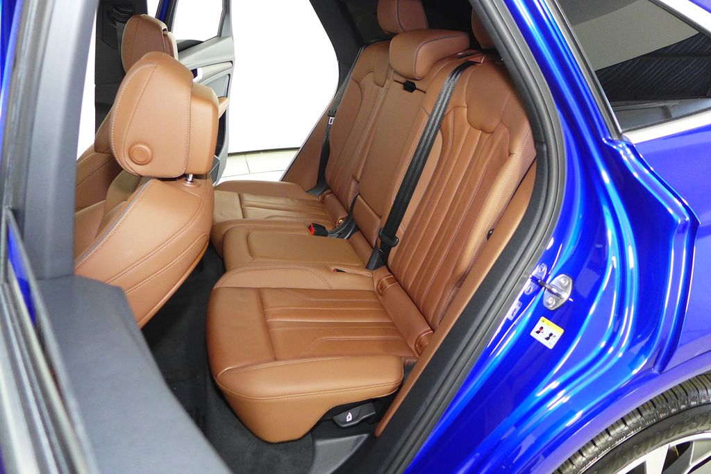 Thumbnail: 2022 Audi Q5 - 20