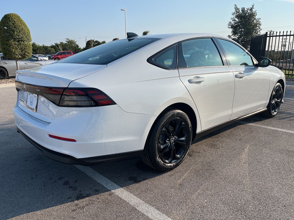 Thumbnail: 2025 Honda Accord - 3