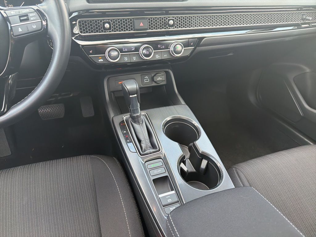 Thumbnail: 2024 Honda Civic - 16