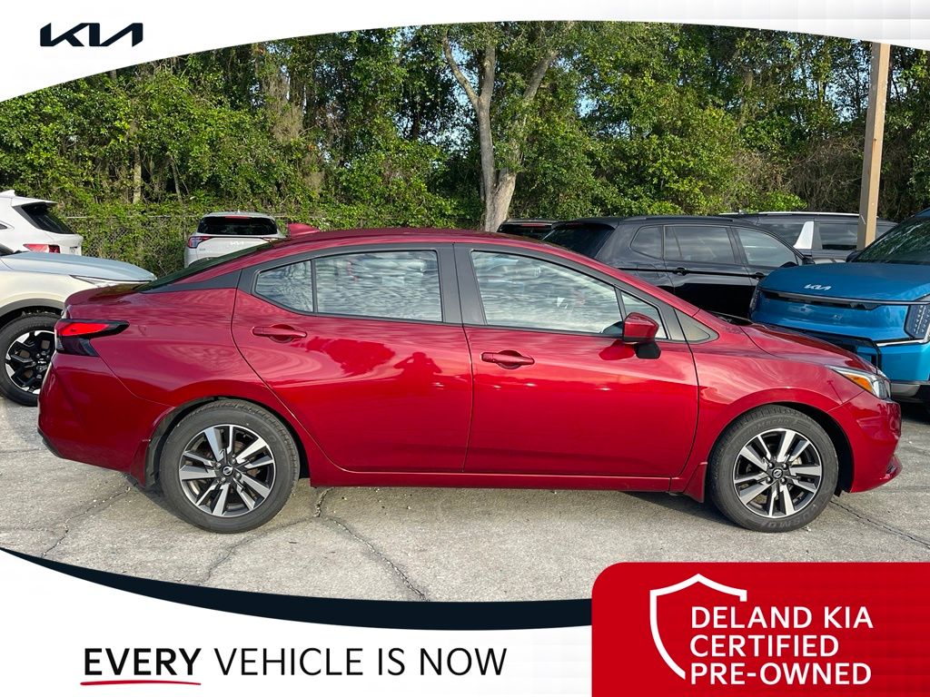 2022 Nissan Versa Sedan SV - Photo 6