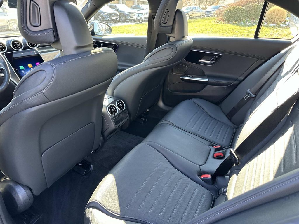 Thumbnail: 2025 Mercedes-Benz C-Class - 32