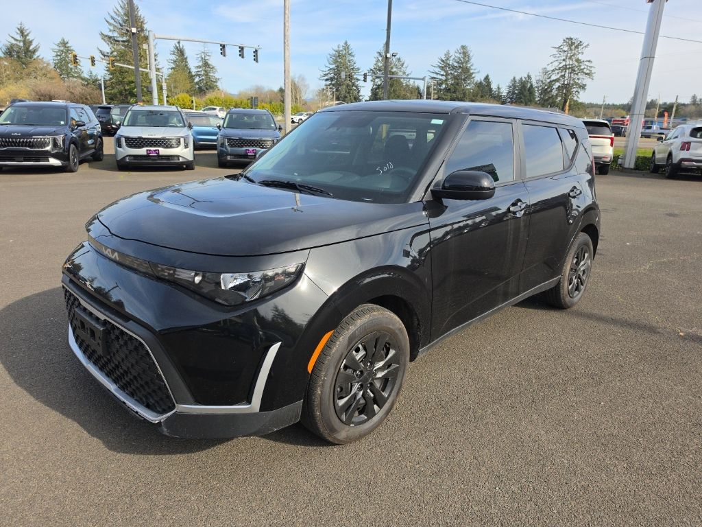2023 Kia Soul 2.0L LX IVT's photo