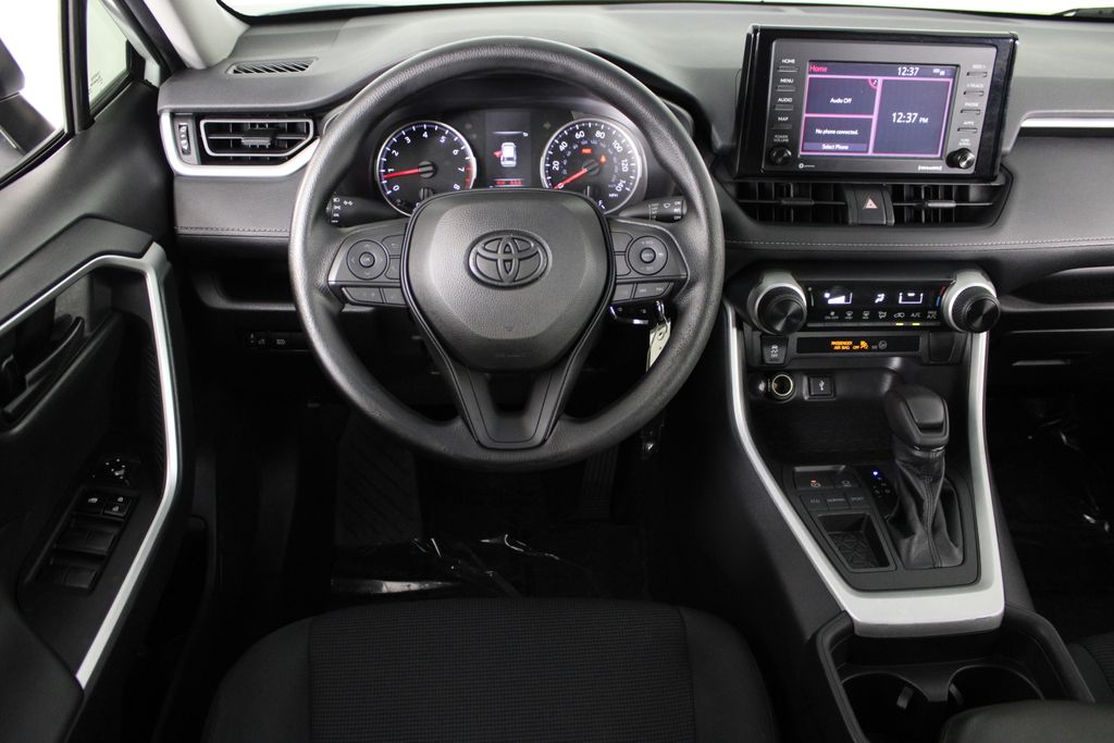 View vehicle photo 6