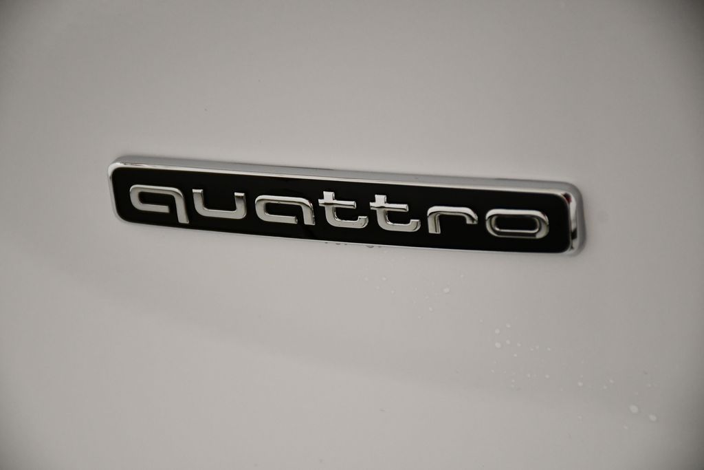 Thumbnail: 2025 Audi A5 - 10