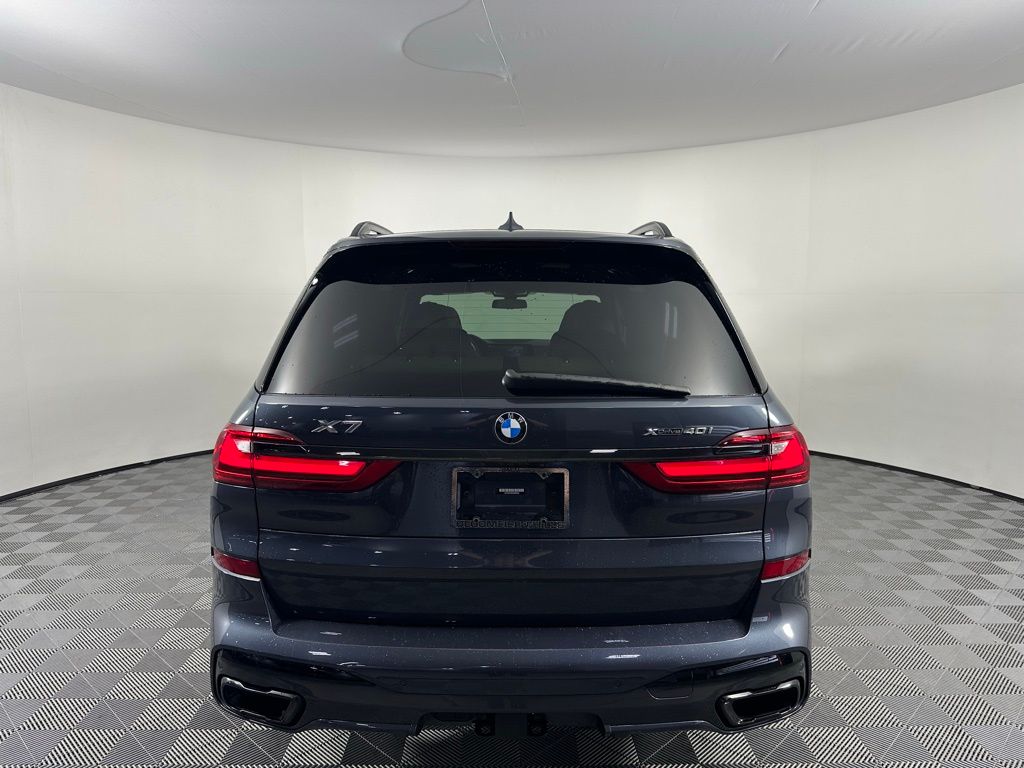 Thumbnail: 2022 BMW X7 - 6