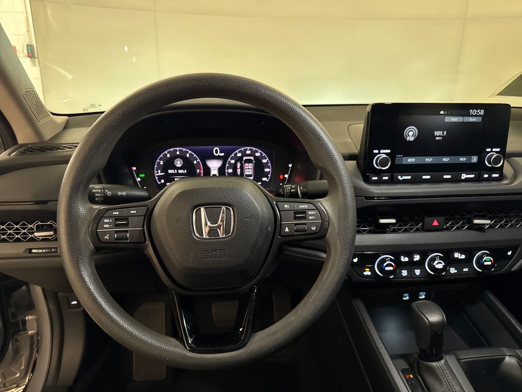 Certified Used 2023  Honda EX image 7