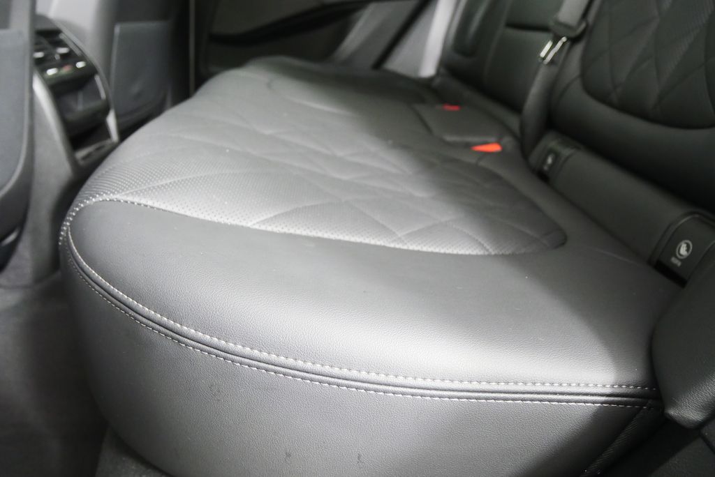 Thumbnail: 2025 BMW X5 - 15