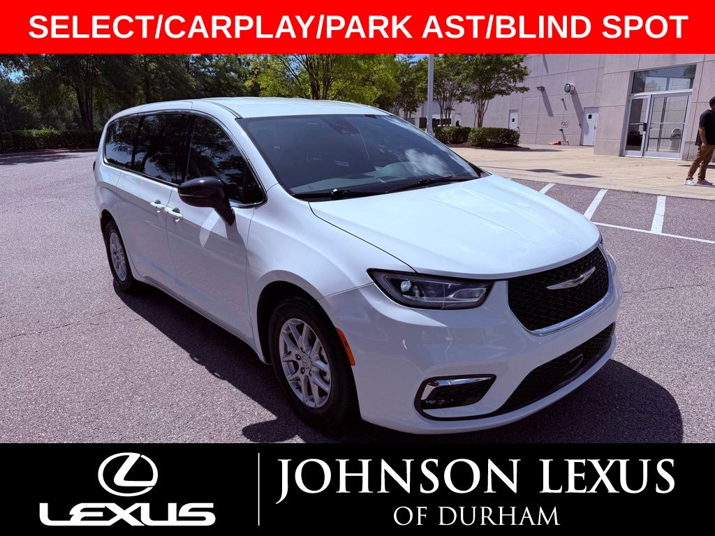 Bright White Clearcoat 2026 Chrysler Pacifica Minivan Front-Wheel Drive 9-Speed Automatic