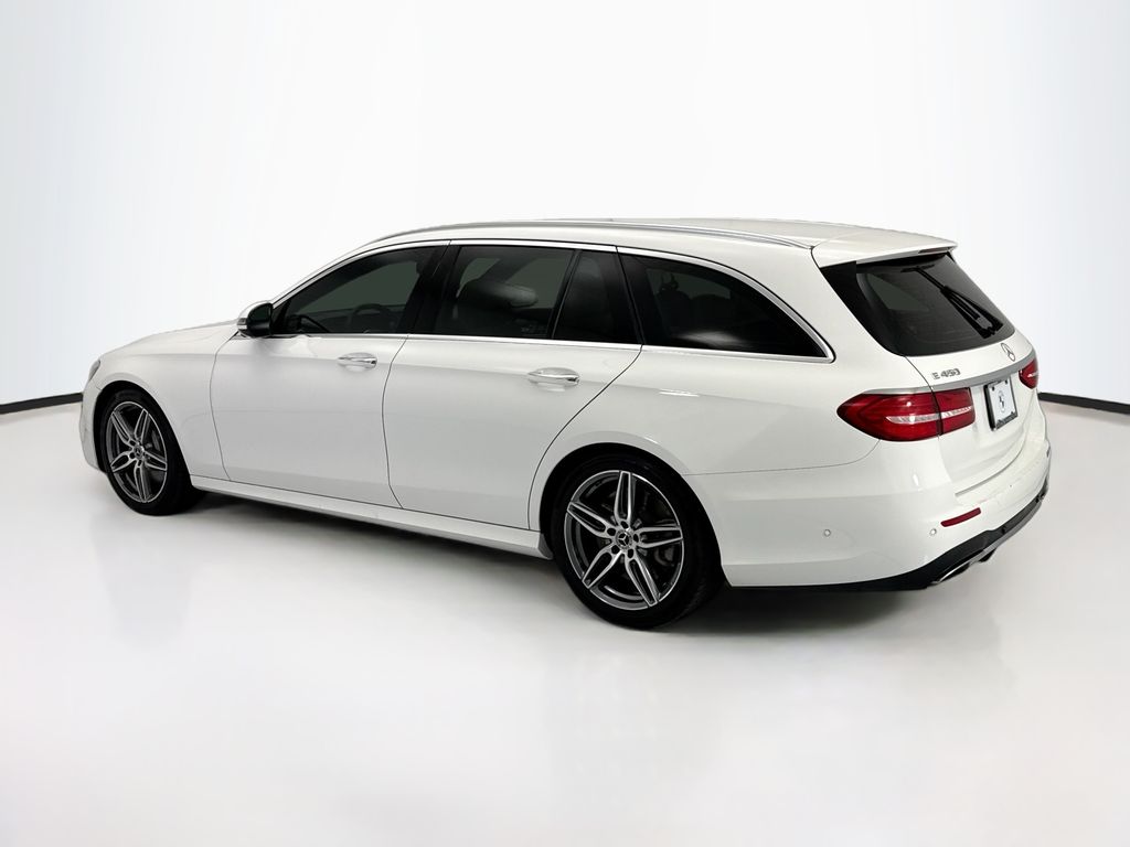 Thumbnail: 2019 Mercedes-Benz E-Class - 7