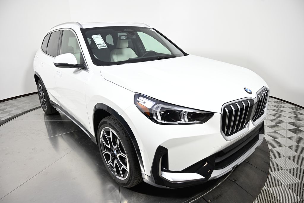 Thumbnail: 2026 BMW X1 - 7