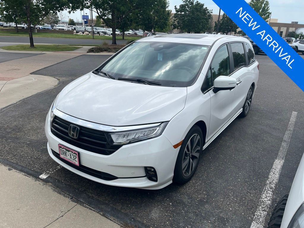 Platinum White 2024 Honda Odyssey Minivan Front-Wheel Drive Automatic