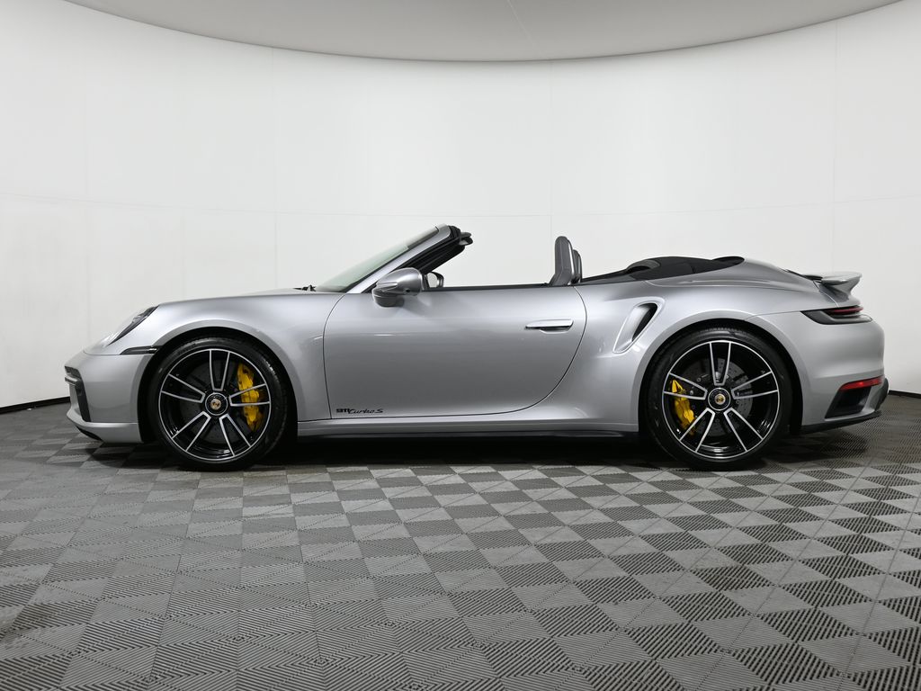 2022 Porsche 911 Turbo S 11