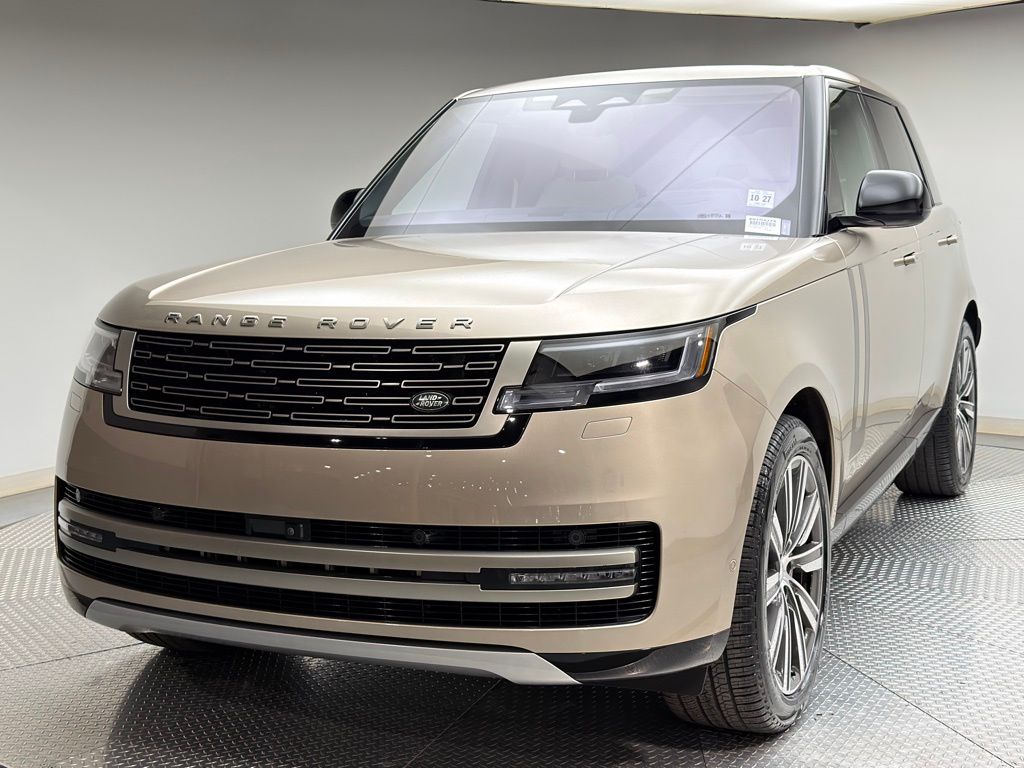 2023 Land Rover Range Rover SE's photo