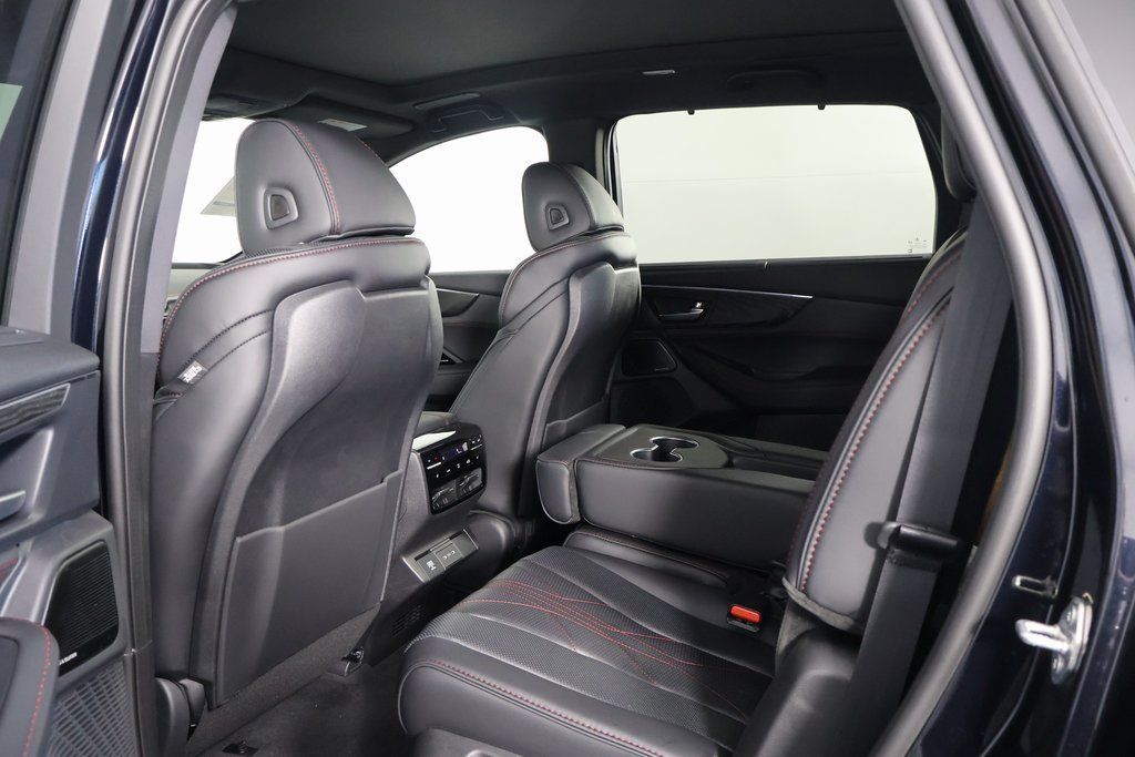 Thumbnail: 2026 Acura MDX - 6