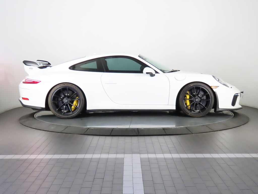 Thumbnail: 2018 Porsche 911 - 8