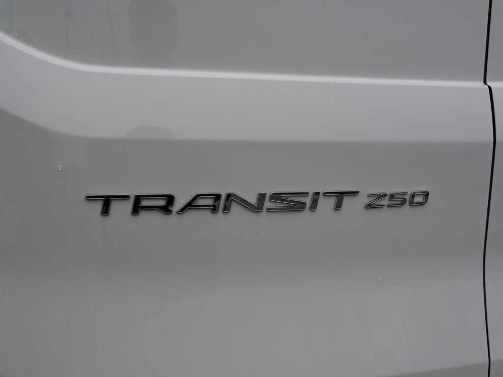 2024 Ford Transit 250