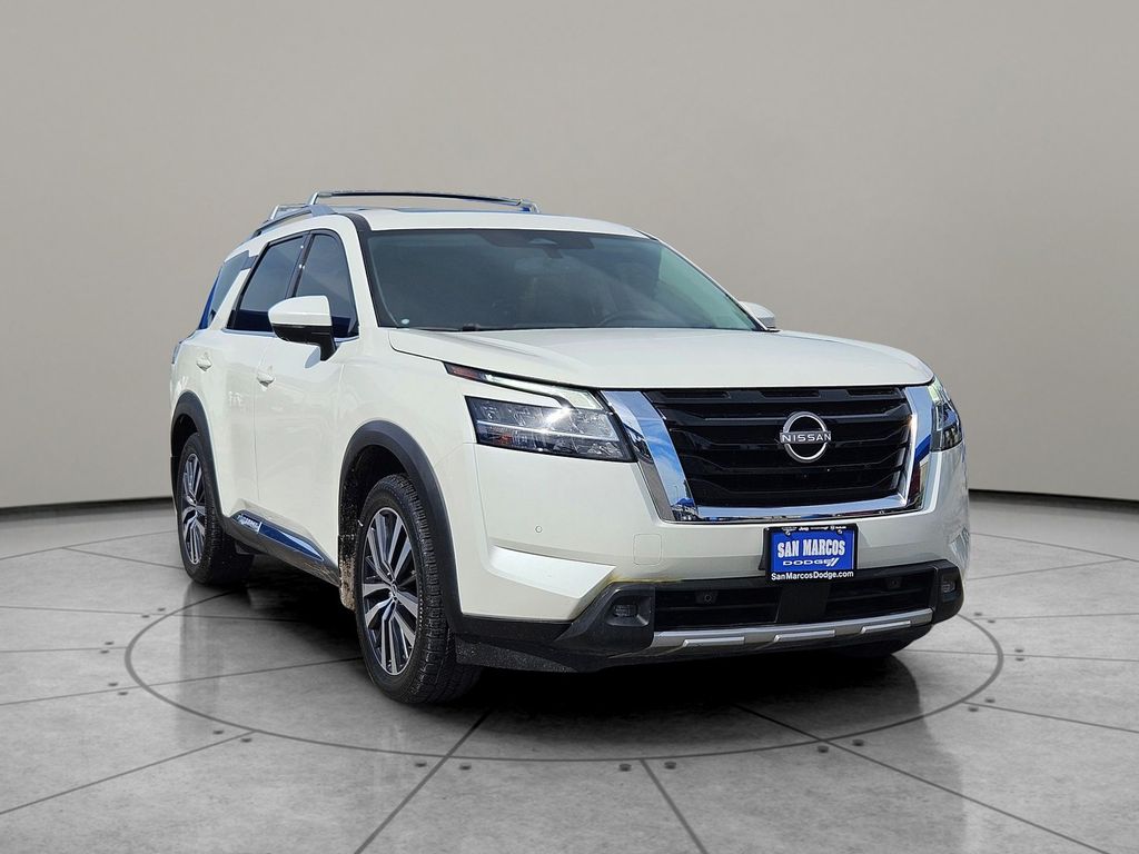 Used Car 2022 Nissan Pathfinder  Platinum For Sale Under $30,000 In San Marcos, Texas