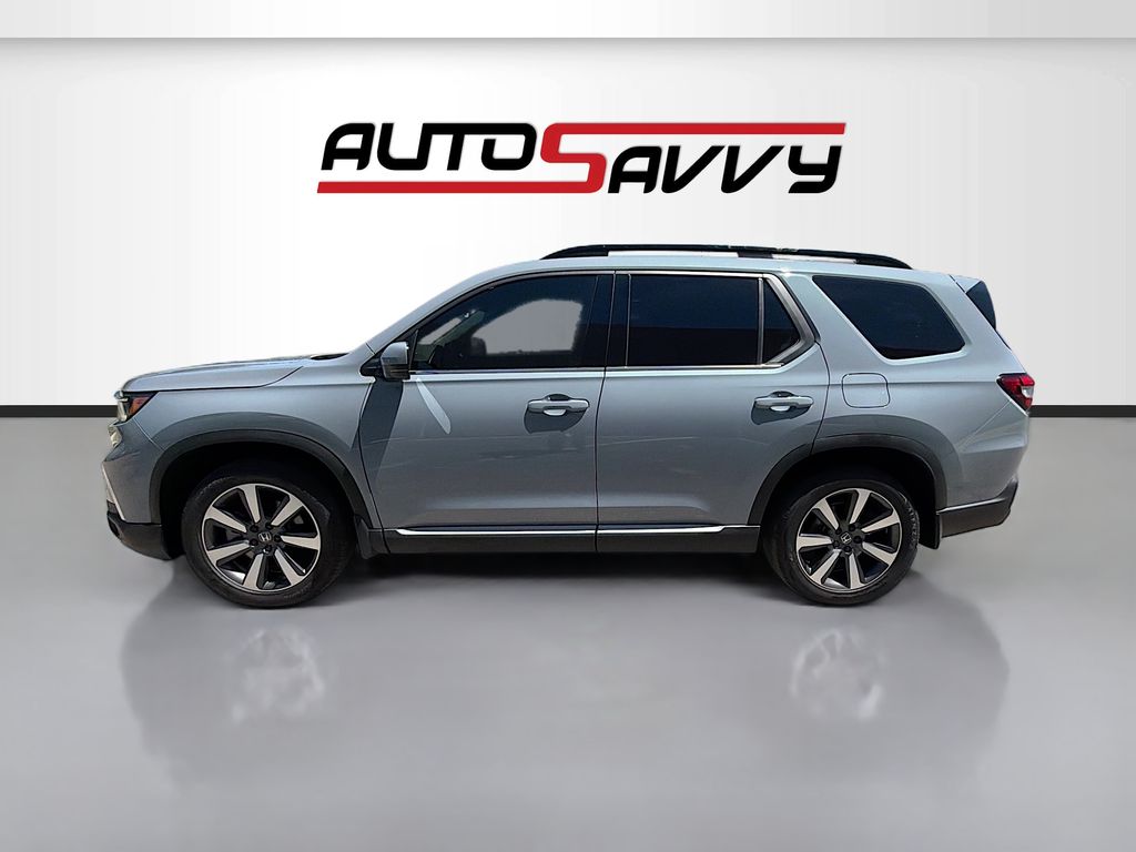 Used 2024 Gray Honda Touring image 4