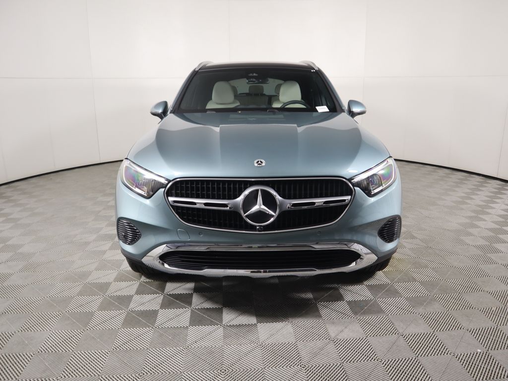 Thumbnail: 2026 Mercedes-Benz GLC - 2