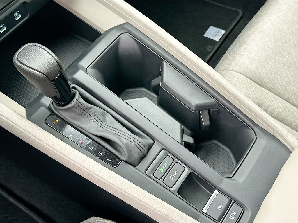 2025 Honda Accord SE 14