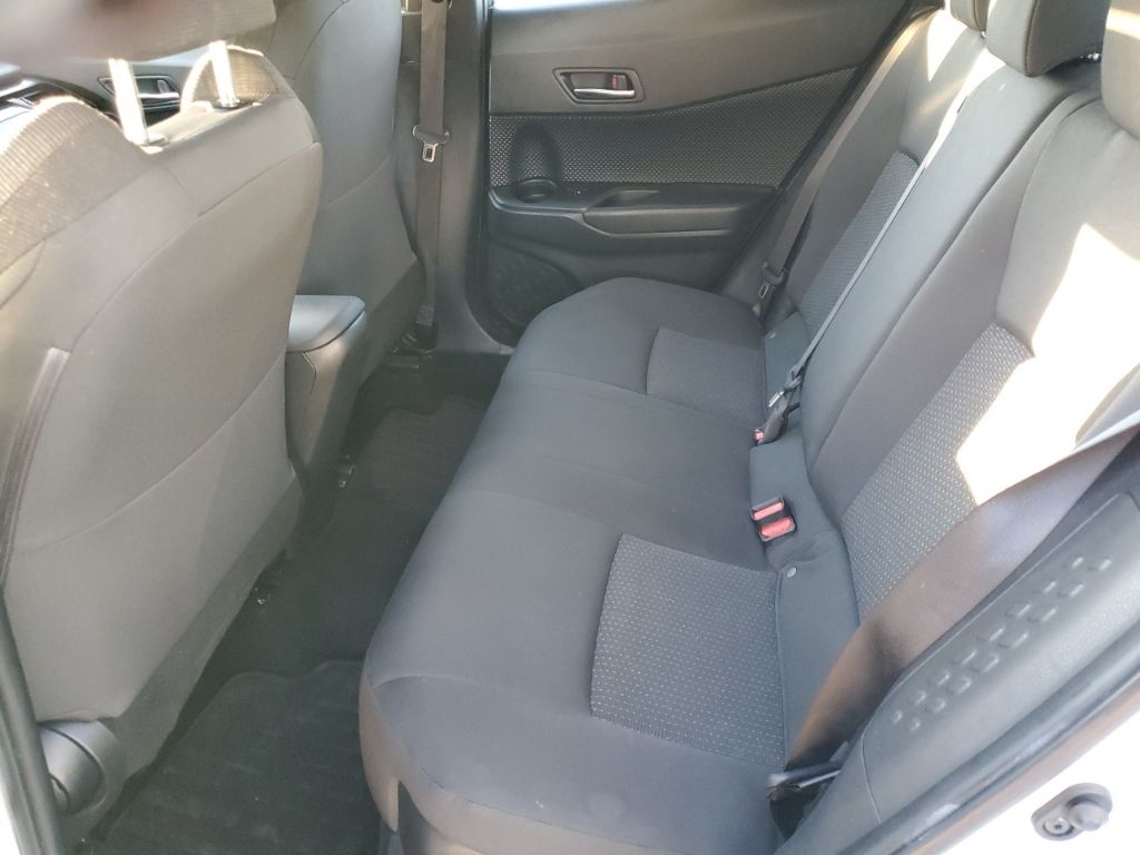 Used Car 2018 Toyota C-hr  Xle For Sale Under $20,000 In Austin, Texas