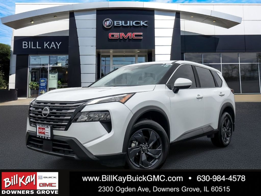 Everest White Pearl Tricoat 2026 Nissan Rogue SUV / Crossover All-Wheel Drive Continuously Variable Transmission
