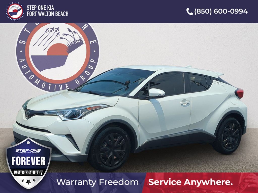  2019 Toyota C-HR LE   