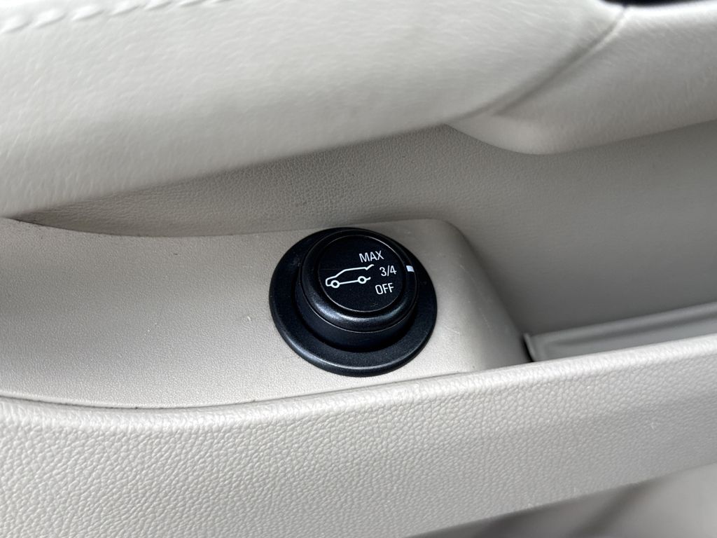 2014 Cadillac SRX Premium Silver at Genesis of Spring