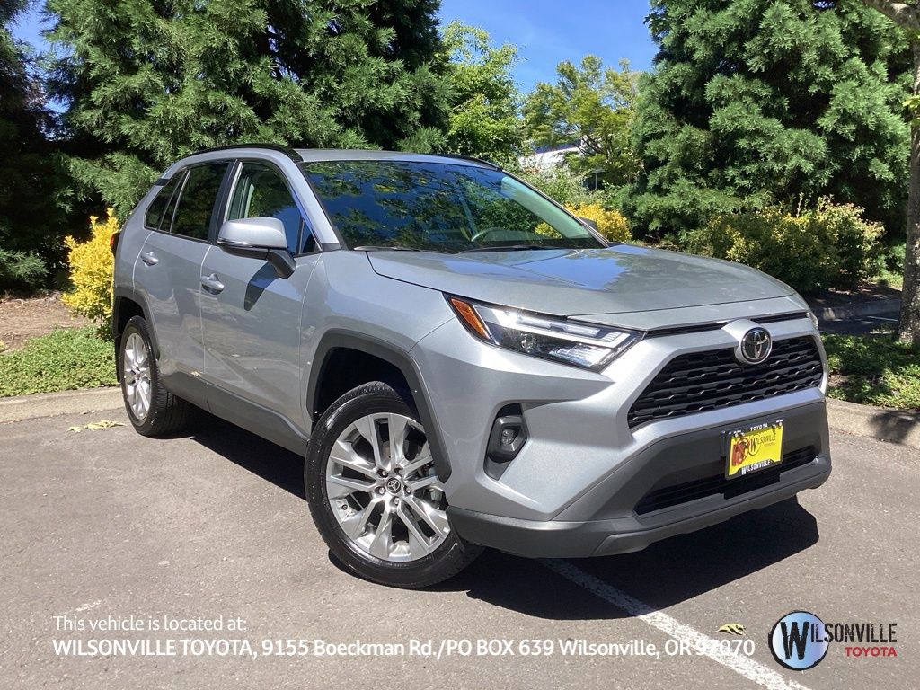 Silver Sky Metallic 2025 Toyota RAV4 XLE Premium AWD SUV / Crossover All-Wheel Drive 8-Speed Automatic