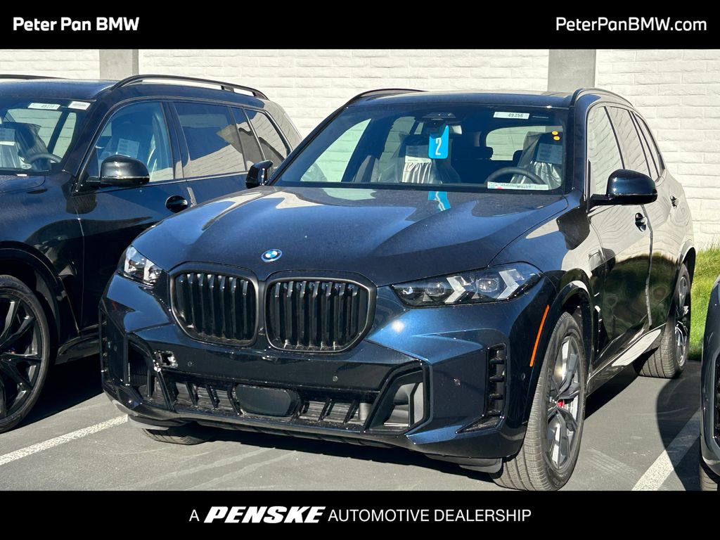 Thumbnail: 2026 BMW X5 - 1