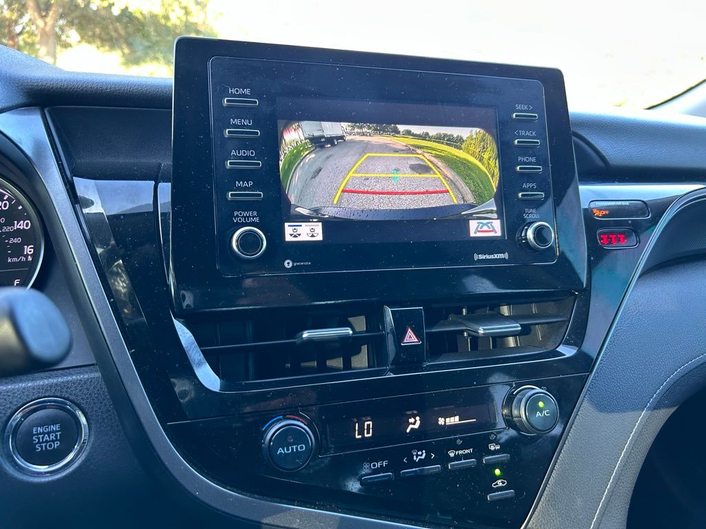 Thumbnail: 2021 Toyota Camry - 20
