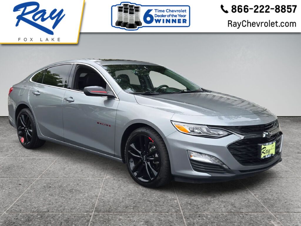 Sterling Gray Metallic 2025 Chevrolet Malibu Sedan Front-Wheel Drive Continuously Variable Transmission