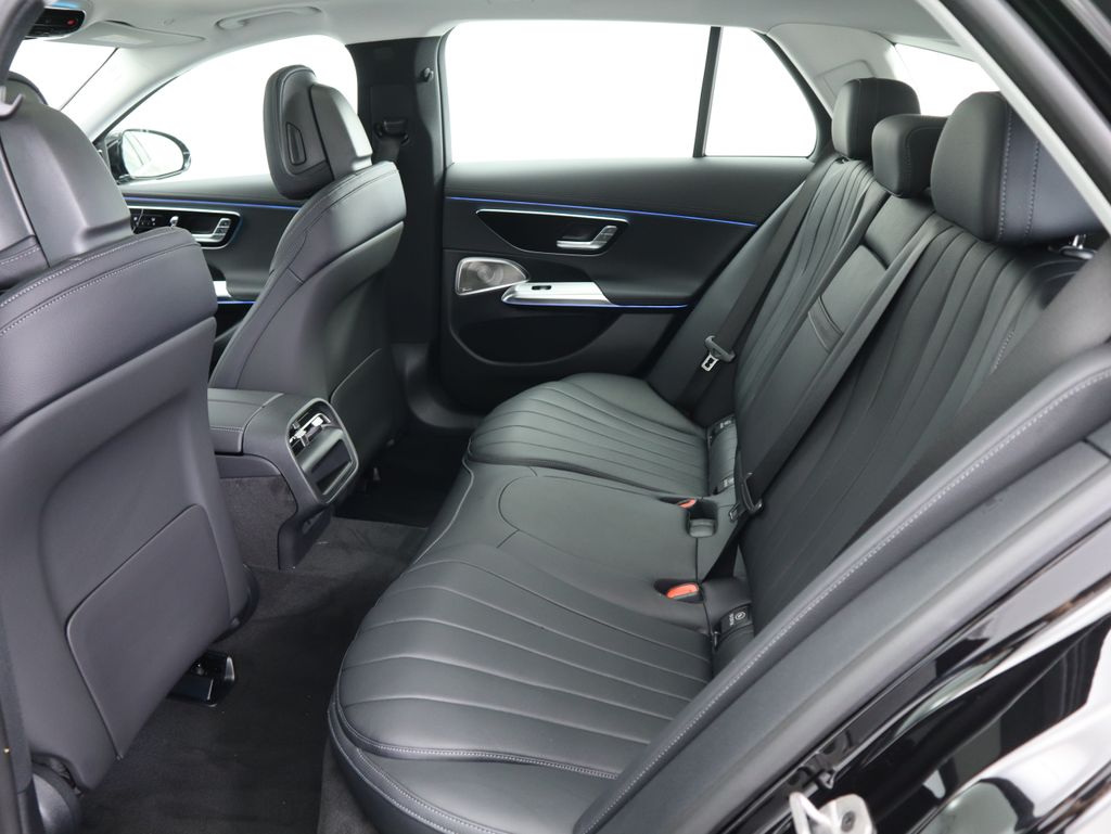 Thumbnail: 2025 Mercedes-Benz E-Class - 23