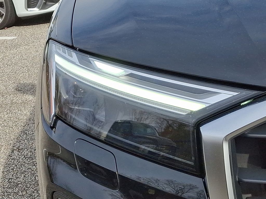 Thumbnail: 2025 Audi Q7 - 9