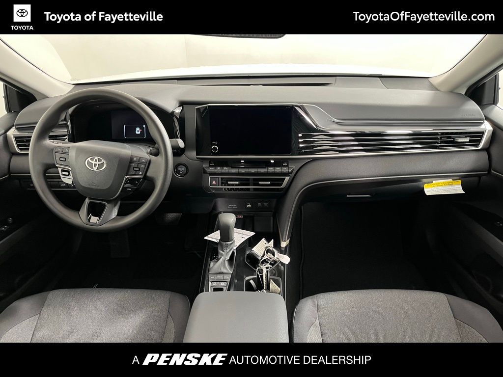 2025 Toyota Camry LE 16