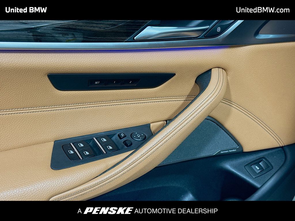 Thumbnail: 2018 BMW 5 Series - 3