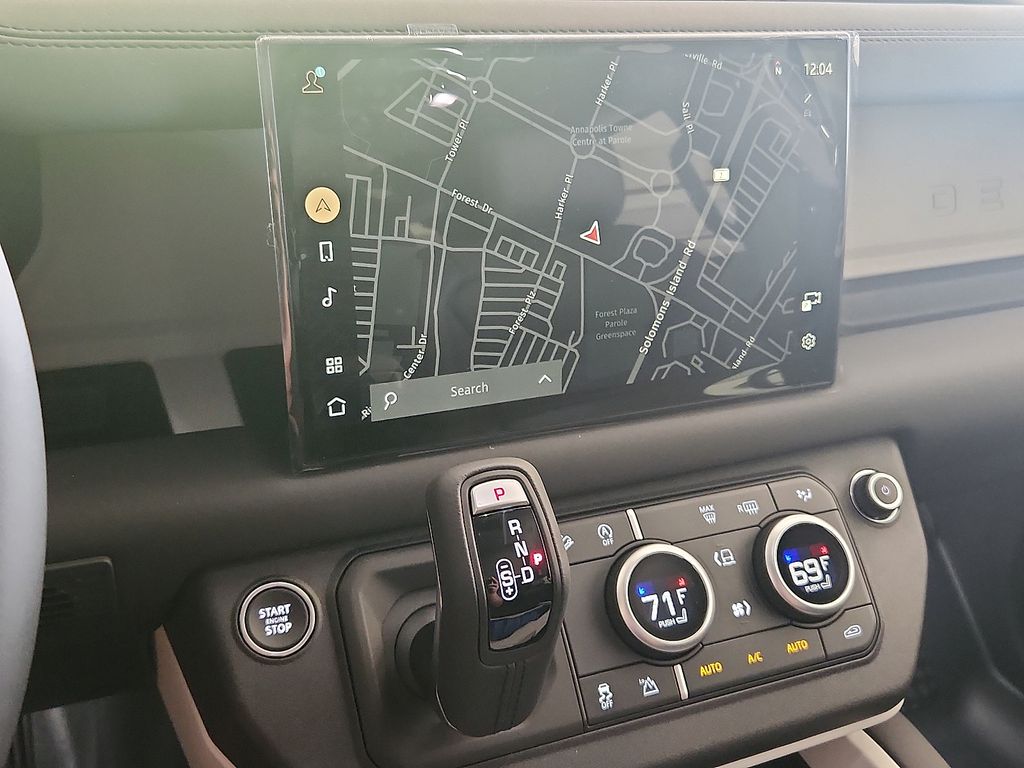 Thumbnail: 2025 Land Rover Defender - 8