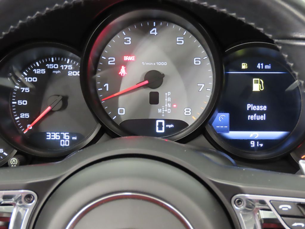 Thumbnail: 2017 Porsche 911 - 24
