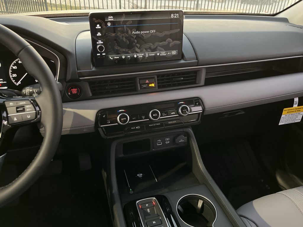 Thumbnail: 2025 Honda Pilot - 10